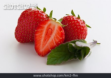 
                Erdbeere, Erdbeerhälfte                   
