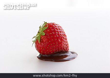 
                Erdbeere, Schokoladenglasur                   