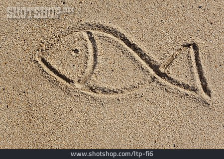 
                Fisch, Strandurlaub, Sandzeichnung                   