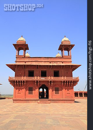
                Fatehpur Sikri, Diwan-i-khas                   