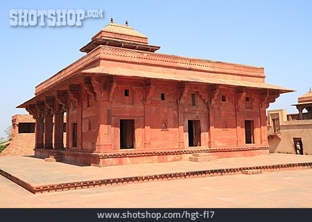 
                Fatehpur Sikri                   