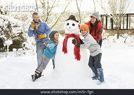
                Winter, Familie, Schneemann                   
