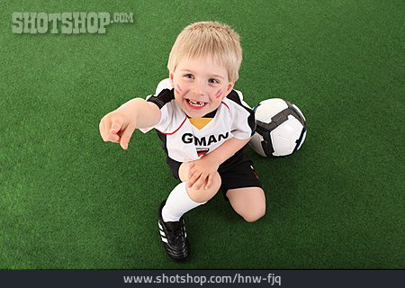 
                Junge, Zeigen, Fußballspieler, Deutschlandfan                   