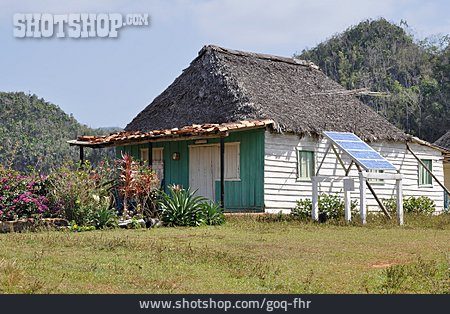 
                Wohnhaus, Kuba, Sonnenenergie                   
