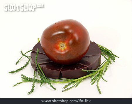
                Schokolade, Tomate, Kumato                   