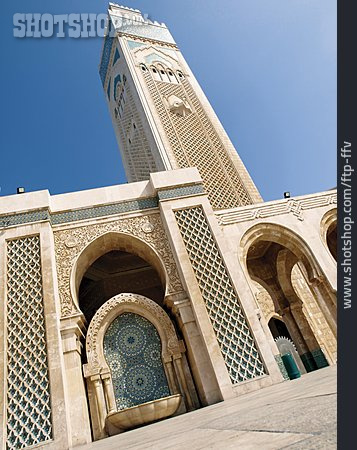 
                Moschee, Minarett                   