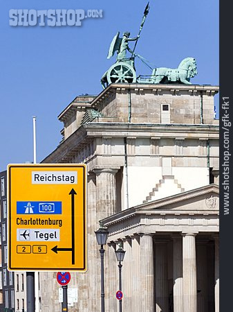 
                Brandenburger Tor, Wegweiser                   