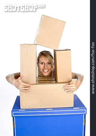 
                Frau, Verpackung, Karton, Box, Kartonage                   