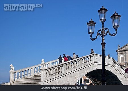 
                Fußgängerbrücke, Chioggia                   