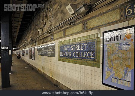 
                U-bahn, U-bahnhof, Subway, 68th Street                   