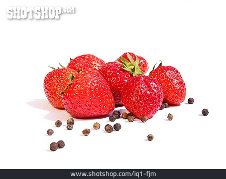 
                Erdbeere, Pfefferkörner                   