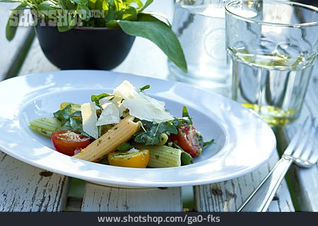 
                Salat, Italienische Küche, Mediterrane Küche, Pastasalat                   