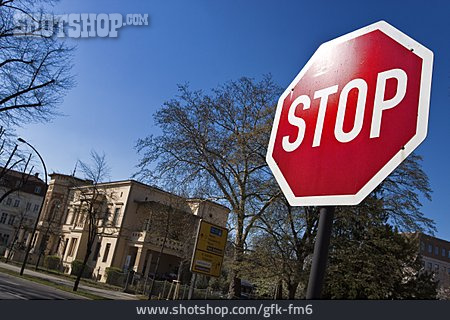 
                Verkehrsschild, Stop, Stopschild                   