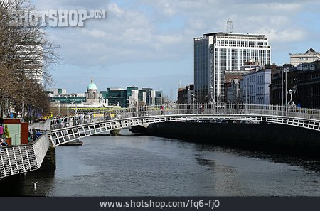 
                Brücke, Dublin, Liffey                   