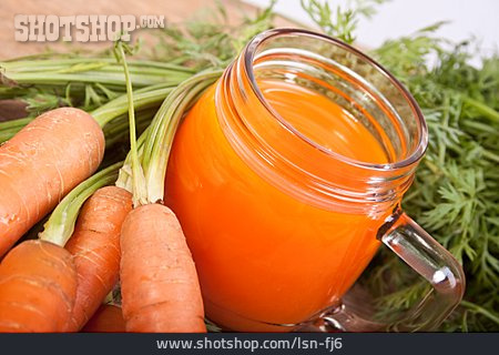 
                Karottensaft, Gemüsesaft                   