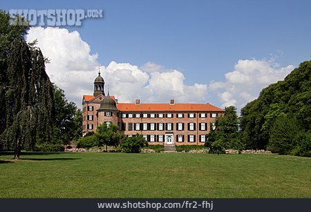 
                Schlosspark, Eutiner Schloss                   