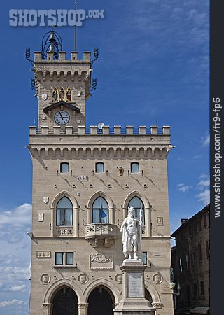 
                Rathaus, San Marino, Regierungspalast                   