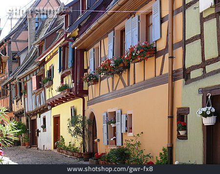 
                Eguisheim                   