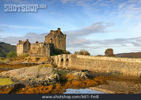 
                Burg, Schottland, Eilean Donan Castle                   