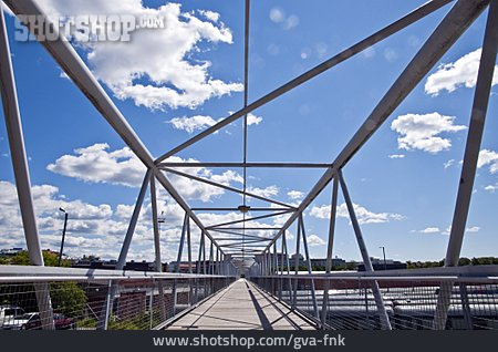 
                Stahlkonstruktion, Fußgängerbrücke, Turku                   