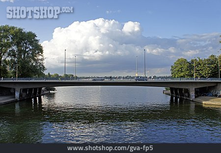 
                Brücke, Alster                   