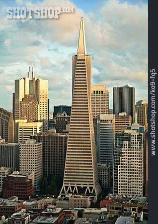 
                San Francisco, Finanzdistrikt, Transamerica Pyramid                   