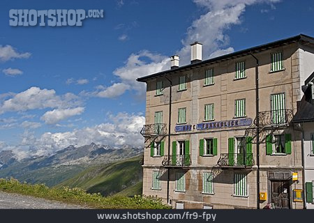 
                Hotel, Urner Alpen                   