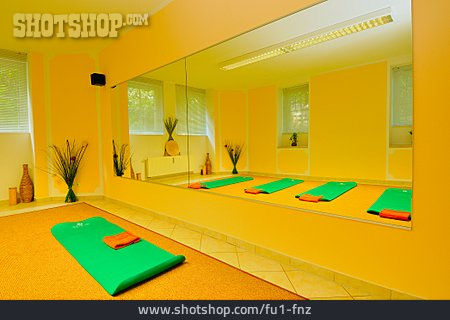 
                Yogastudio, Yogaraum, Fitnessraum                   