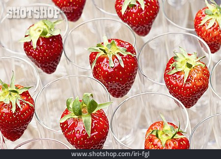
                Erdbeere, Aperitif                   