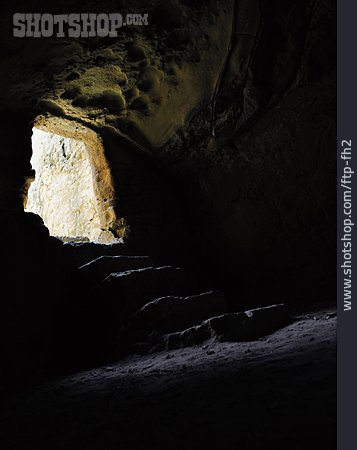 
                Grabkammer, Katakomben, Königsgräber Von Nea Paphos                   