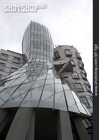 
                Bürogebäude, Moderne Baukunst, Glasfassade                   