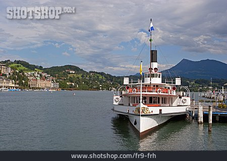 
                Ausflugsschiff, Luzern, Raddampfer                   