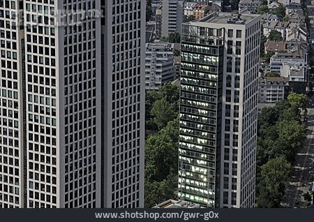 
                Bürogebäude, Hochhaus                   