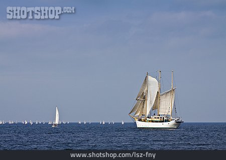 
                Ostsee, Segelschiff, Windjammer                   