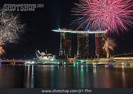 
                Skyline, Feuerwerk, Singapur                   