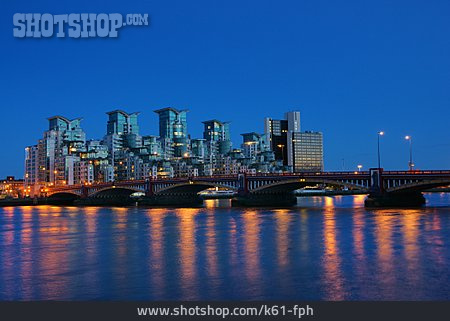 
                Stadt, London, Themse, Vauxhall Bridge                   