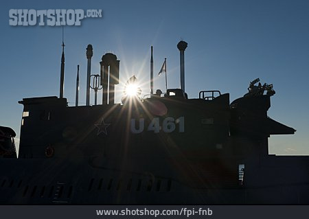 
                U-boot, U 461                   