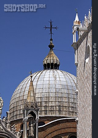 
                Kuppel, Venedig, Markusdom                   