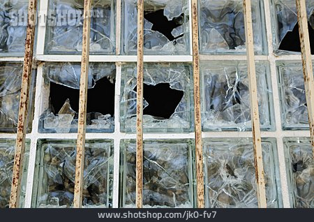 
                Fenster, Glasbausteine                   