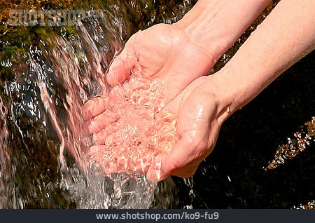 
                Erfrischung, Hände                   