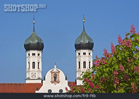 
                Kirchturm, Klosterkirche, Kloster Benediktbeuern                   