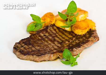 
                Steak, Bratkartoffeln, Lendenbraten                   