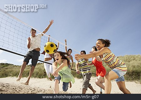 
                Ballspiel, Beachvolleyball, Strandurlaub                   