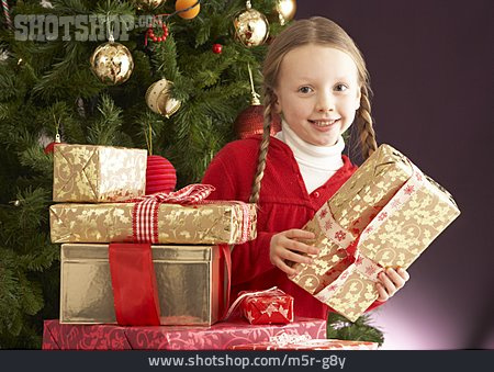 
                Mädchen, Bescherung, Weihnachtsgeschenk                   