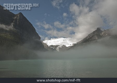 
                Nebel, Rocky Mountains, Lake Louise                   
