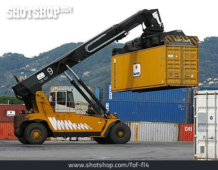 
                Logistik, Container, Reach-stacker                   