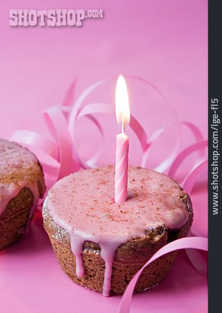 
                Muffin, Geburtstagskuchen, Geburtstagskerze                   