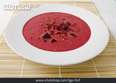 
                Suppe, Gemüsesuppe, Suppenteller, Rote Beete                   