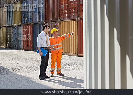 
                Logistik, Containerterminal, Absprache                   