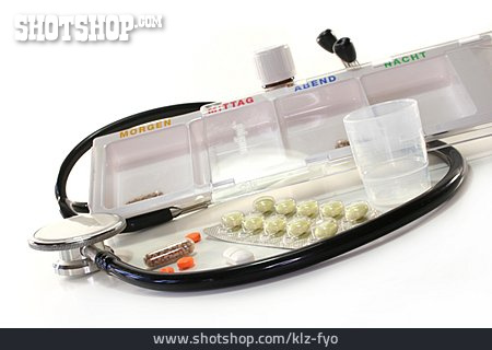 
                Dosierung, Tablettenbox, Tabletteneinnahme                   